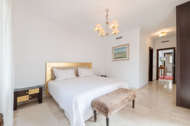 4 Bedroom Villa in The Golden Mile