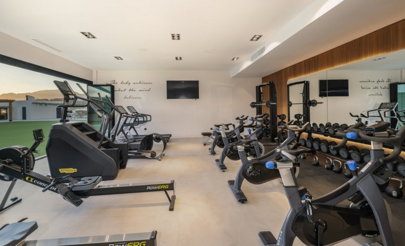 14 Bedroom Villa in Benahavís