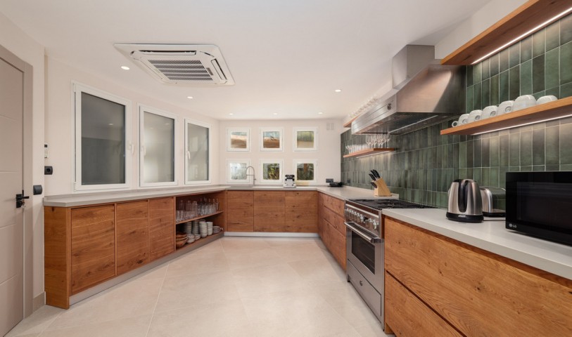 14 Bedroom Villa in Benahavís