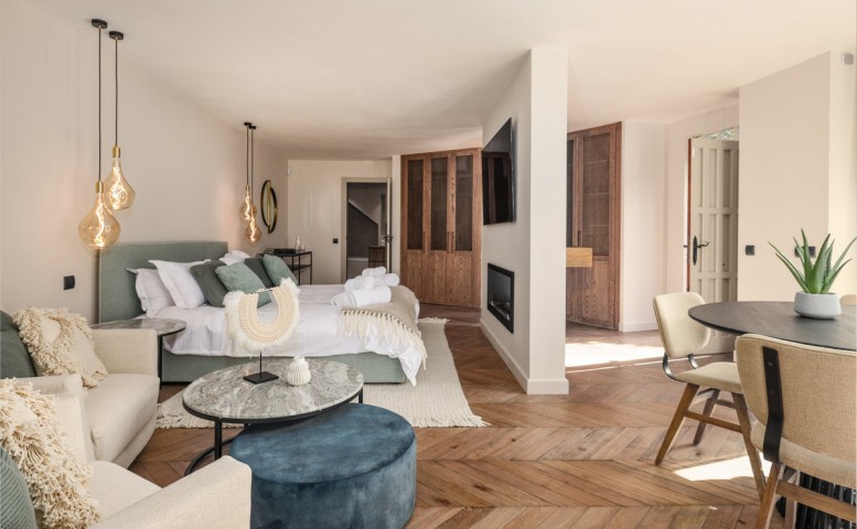 14 Bedroom Villa in Benahavís