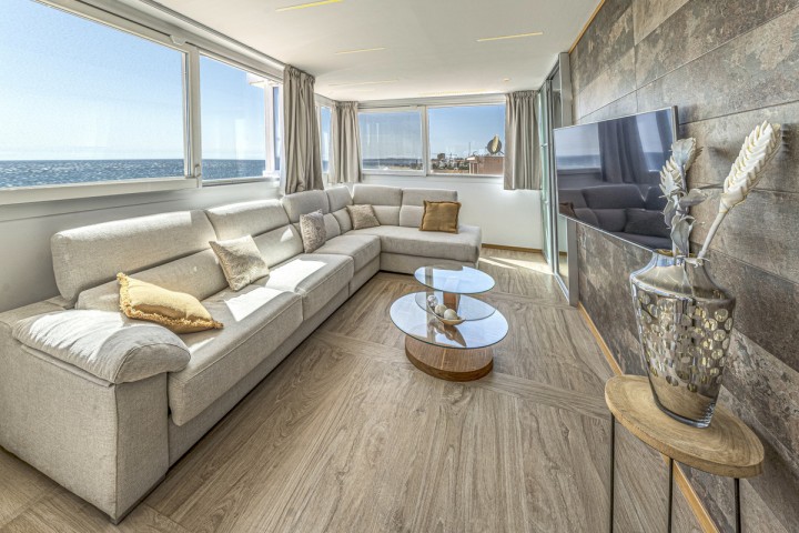 Penthouse in Estepona