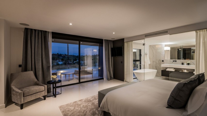 6 Bedroom Villa in Marbella