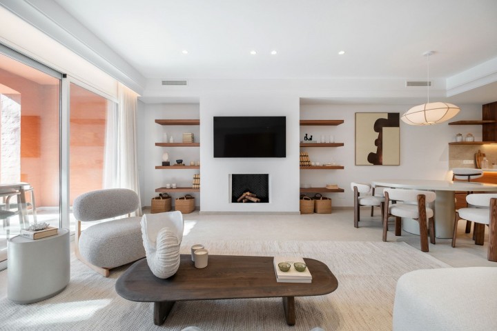 4 Bedroom Villa in The Golden Mile