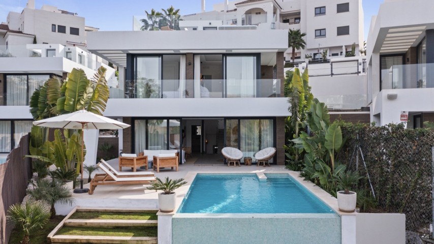 6 Bedroom Villa in Estepona