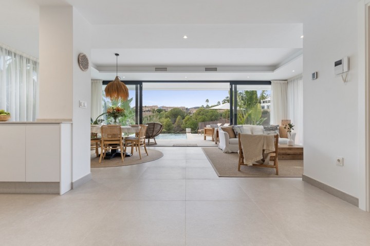 6 Bedroom Villa in Estepona