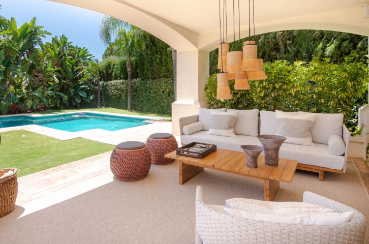 5 Bedroom Villa in The Golden Mile