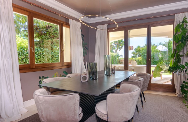 5 Bedroom Villa in The Golden Mile