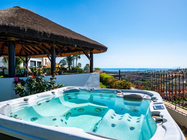 6 Bedroom Villa in Benahavís