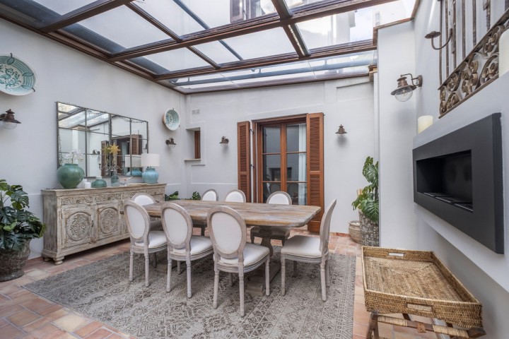6 Bedroom Villa in El Madroñal