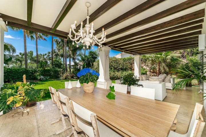 4 Bedroom Villa in The Golden Mile