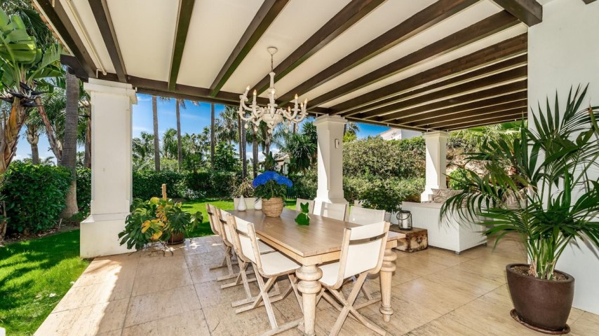 4 Bedroom Villa in The Golden Mile