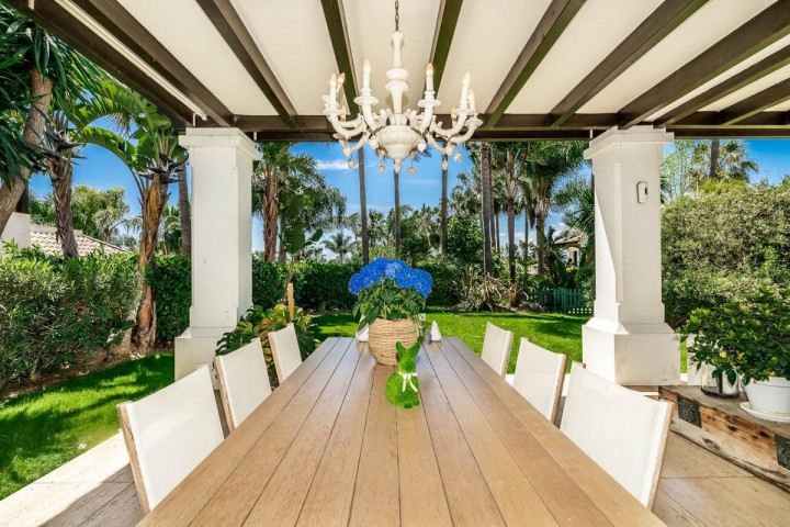 4 Bedroom Villa in The Golden Mile