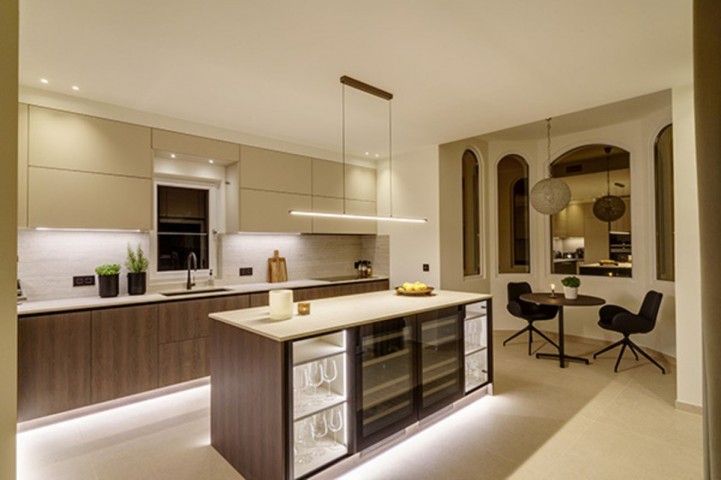 6 Bedroom Villa in Nueva Andalucía