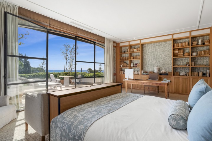 11 Bedroom Villa in The Golden Mile