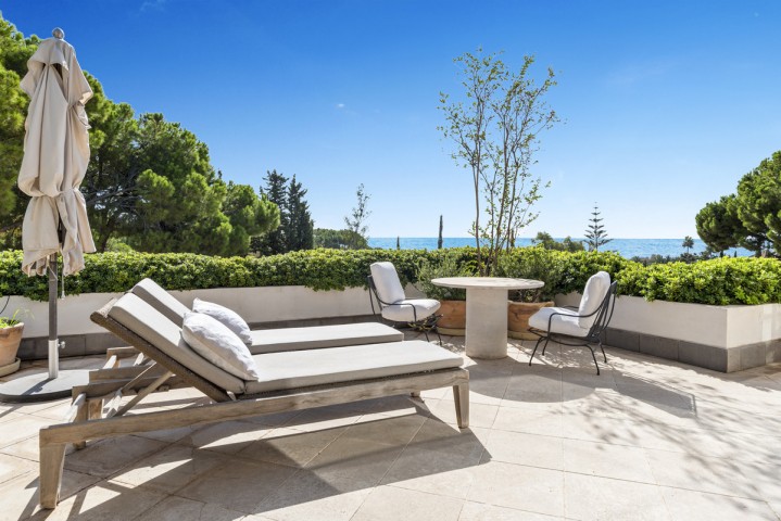 11 Bedroom Villa in The Golden Mile