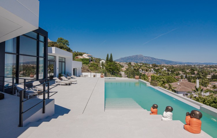 6 Bedroom Villa in Benahavís