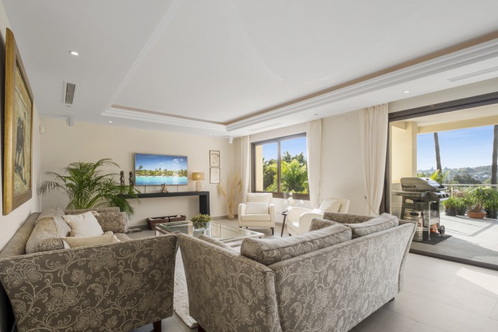 5 Bedroom Villa in Nueva Andalucía