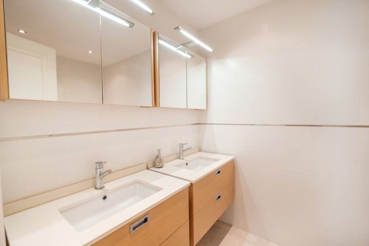 4 Bedroom Townhouse in Benahavís