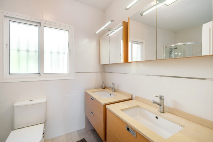 4 Bedroom Townhouse in Benahavís