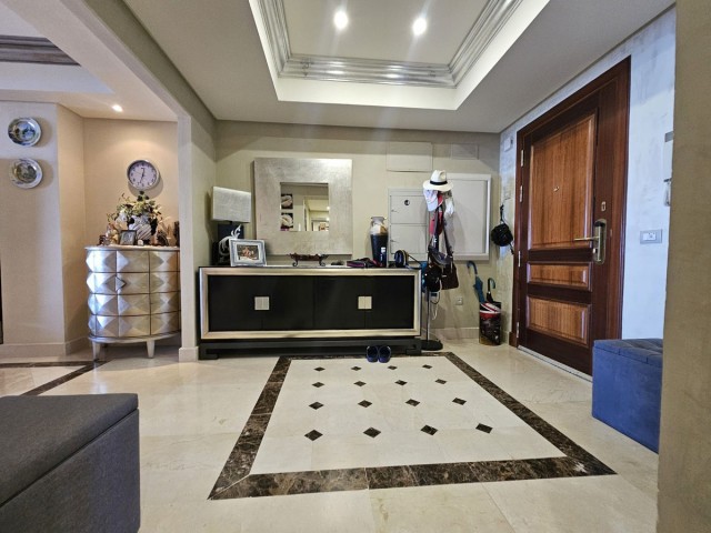 3 Bedroom Apartment in Estepona