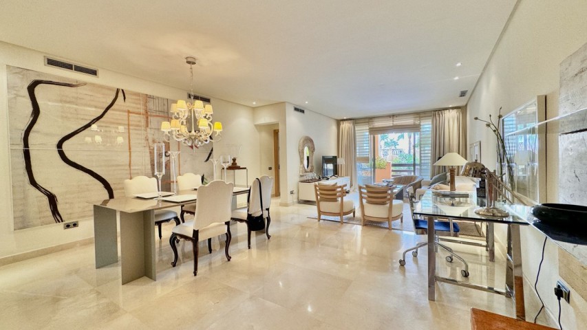 3 Bedroom Apartment in Sierra Blanca