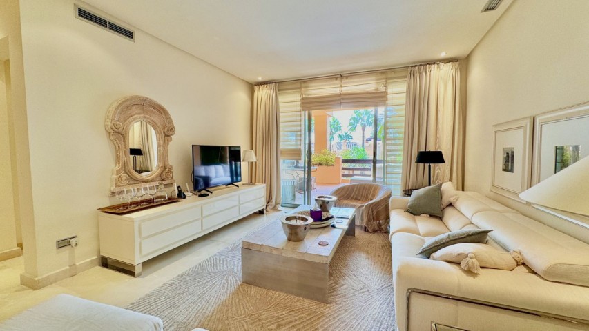 3 Bedroom Apartment in Sierra Blanca
