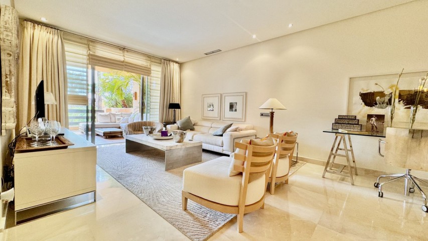 3 Bedroom Apartment in Sierra Blanca