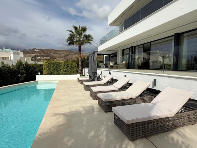 4 Bedroom Villa in Nueva Andalucía