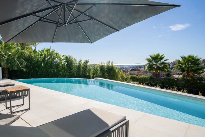 4 Bedroom Villa in Nueva Andalucía
