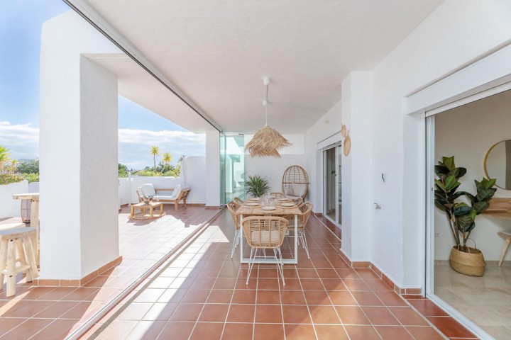 2 Bedroom Apartment in Estepona