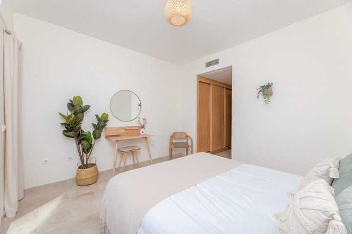 2 Bedroom Apartment in Estepona