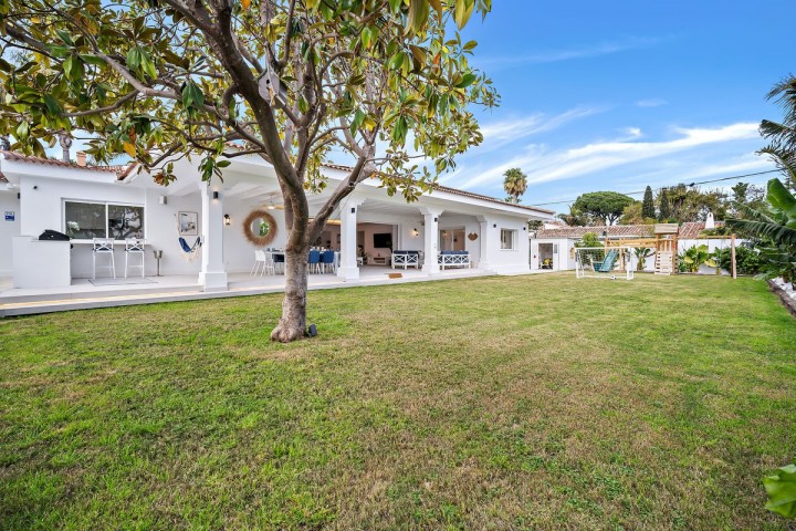 5 Bedroom Villa in Cortijo Blanco
