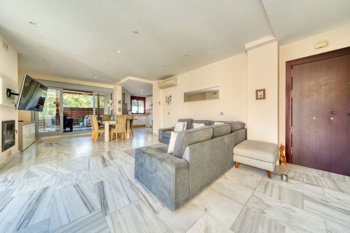 5 Bedroom Villa in Los Flamingos