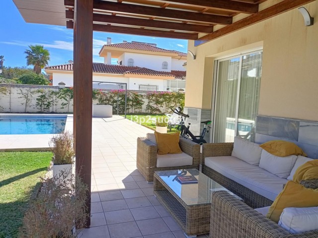 4 Bedroom Villa in Cortijo Blanco
