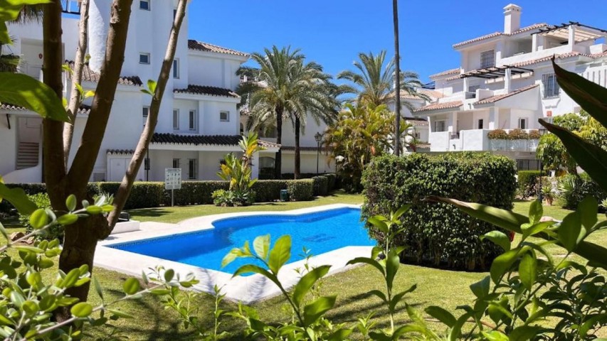 2 Bedroom Apartment in Nueva Andalucía