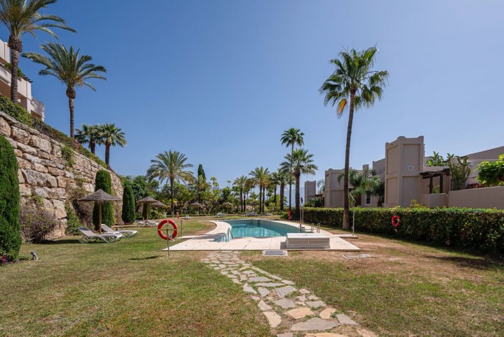 2 Bedroom Apartment in El Paraiso