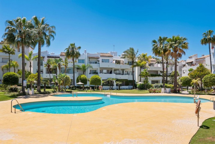 3 Bedroom Apartment in Costalita