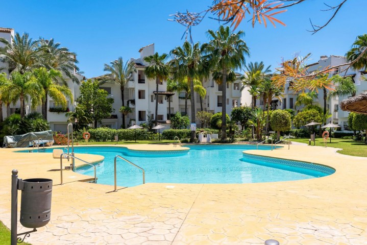 3 Bedroom Apartment in Costalita