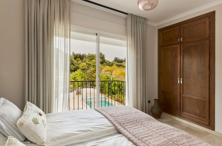 5 Bedroom Villa in Nueva Andalucía