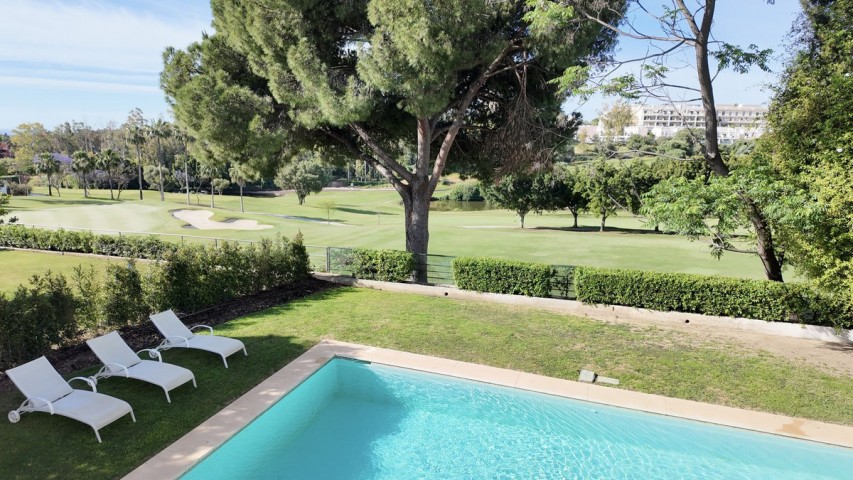 5 Bedroom Villa in Nueva Andalucía