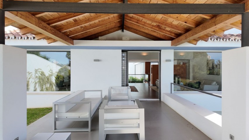 5 Bedroom Villa in Nueva Andalucía