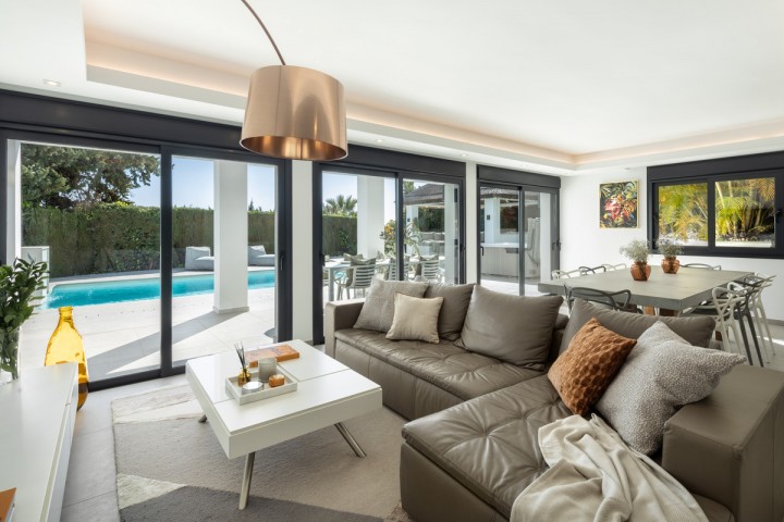5 Bedroom Villa in Nueva Andalucía