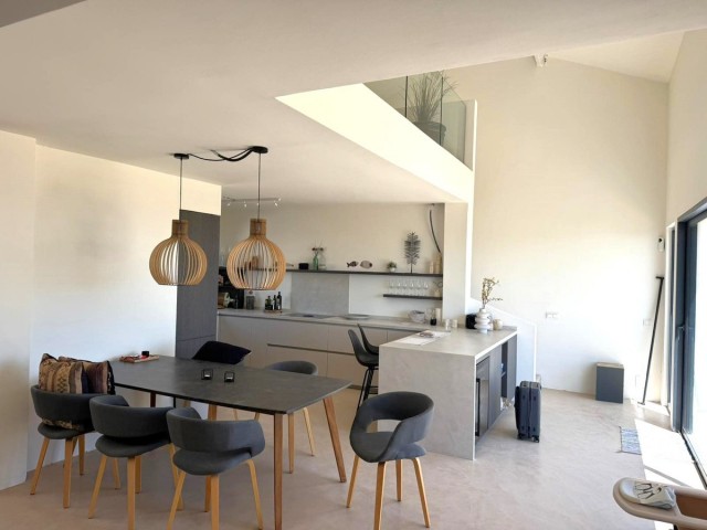 5 Bedroom Villa in Estepona
