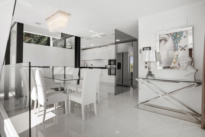 5 Bedroom Villa in Nueva Andalucía