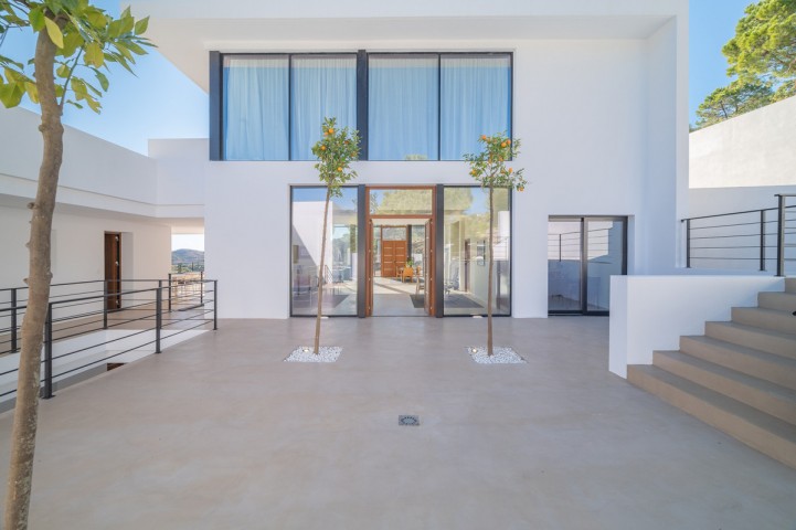 6 Bedroom Villa in Benahavís