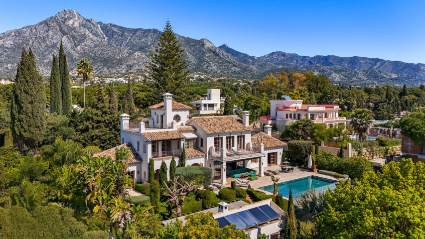 6 Bedroom Villa in The Golden Mile