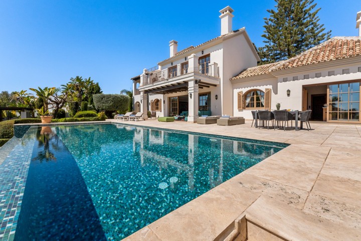 6 Bedroom Villa in The Golden Mile