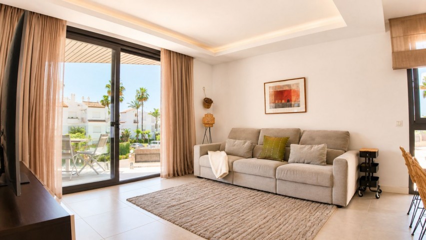 2 Bedroom Apartment in Estepona