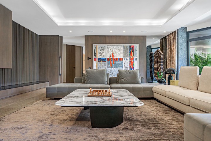 9 Bedroom Villa in Marbella