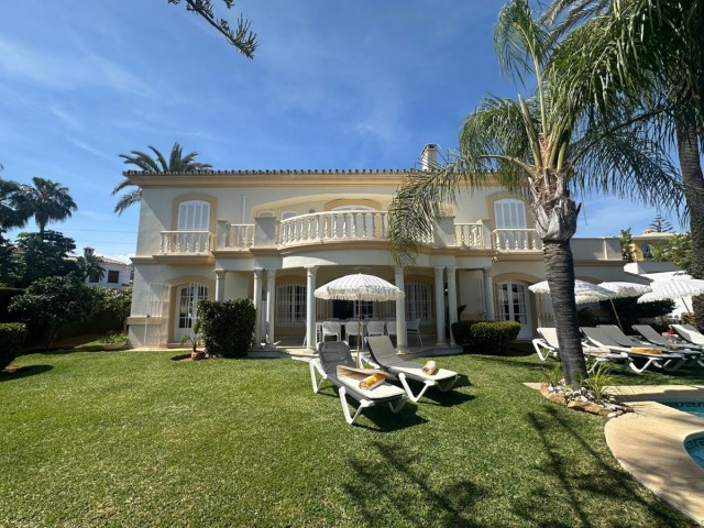 5 Bedroom Villa in Marbella